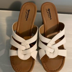 White Wedge Size 8